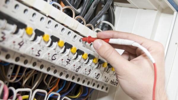 Elektriciteit keuren